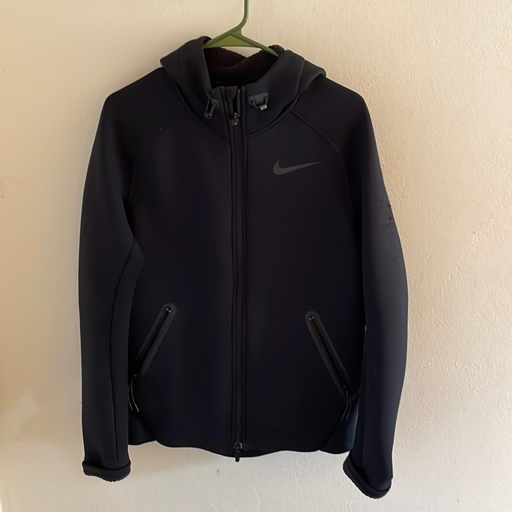 Nike therma-fit jacket